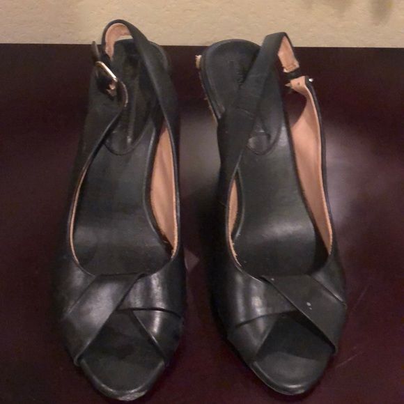 Banana Republic Black Wedges - Picture 1 of 3